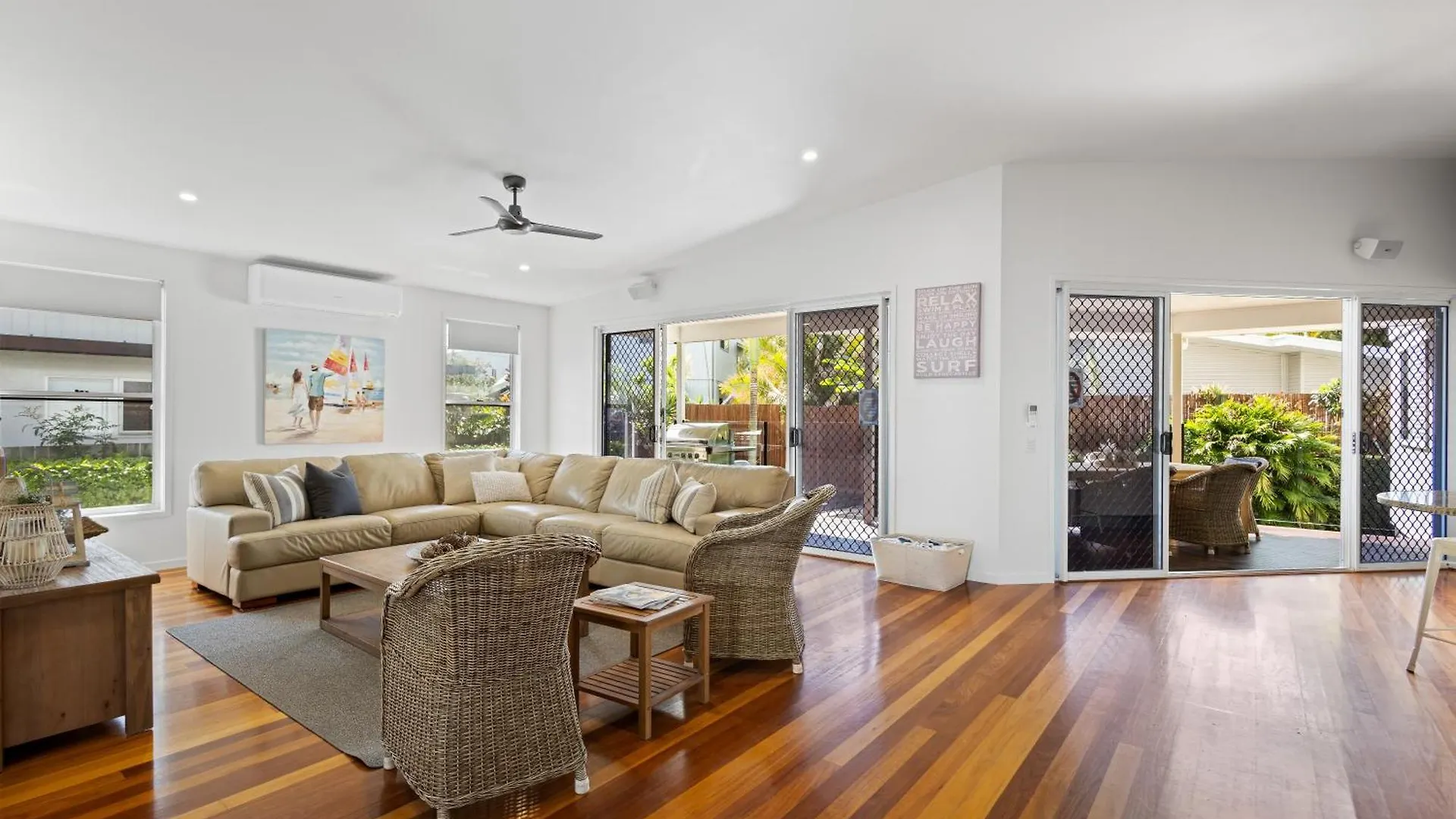 מודג'ימבה Beecheyana North - Beach Villa With Heated Pool